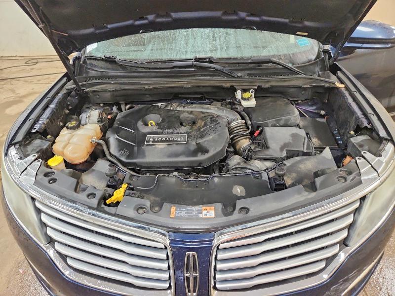 Photo 12 from auction – 2016 LINCOLN MKC with VIN 5LMTJ3DH4GUJ20522