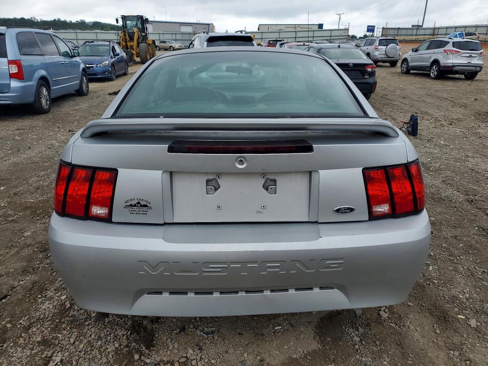 Photo 6 from auction – 2000 FORD MUSTANG with VIN 1FAFP4047YF226325