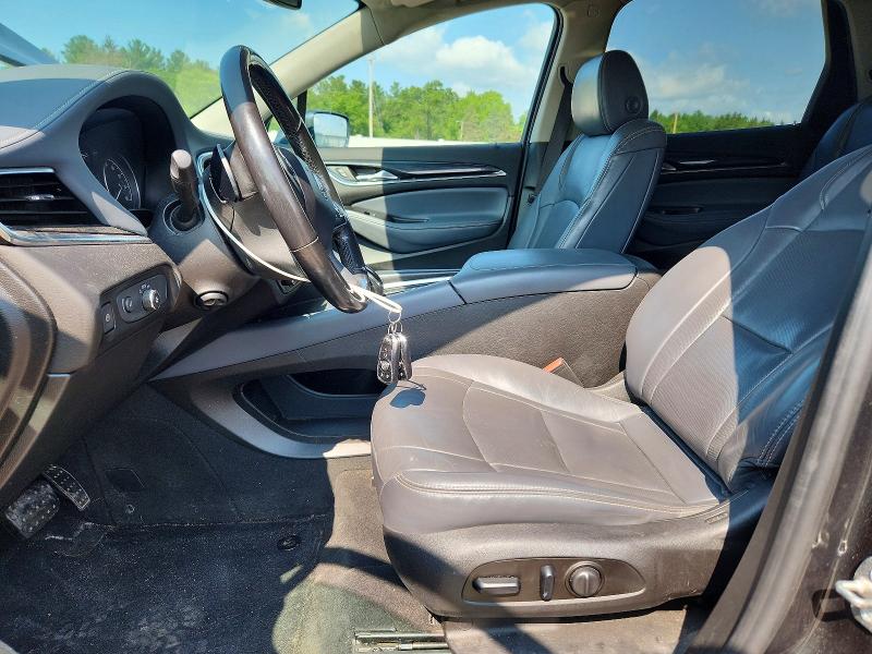 Photo 7 from auction – 2018 BUICK ENCLAVE with VIN 5GAEVBKW9JJ168124