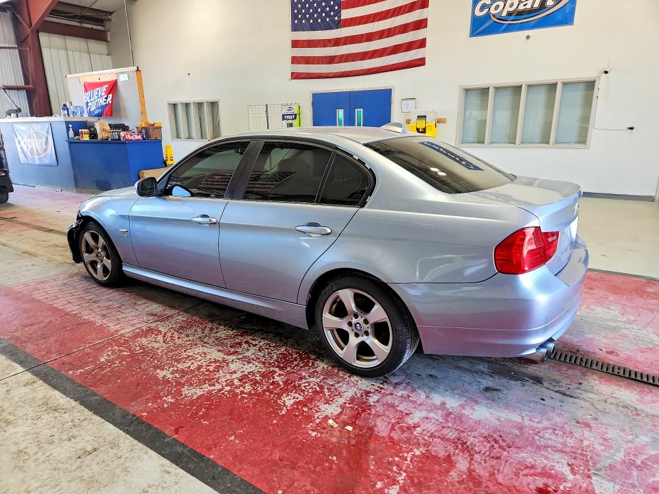 Photo 2 from auction – 2010 BMW 328 with VIN WBAPK5C54AA653503