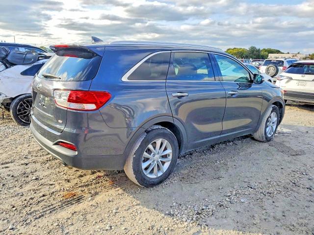 Photo 3 from auction – 2018 KIA SORENTO with VIN 5XYPG4A38JG344438