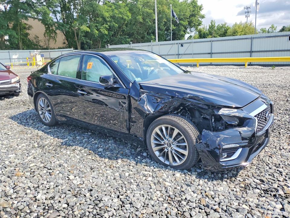 Photo 4 from auction – 2019 INFINITI Q50 with VIN JN1EV7AR2KM554538