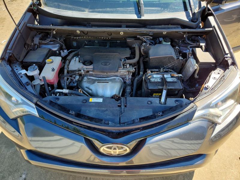 Photo 12 from auction – 2017 TOYOTA RAV4 with VIN 2T3JFREV1HW589787
