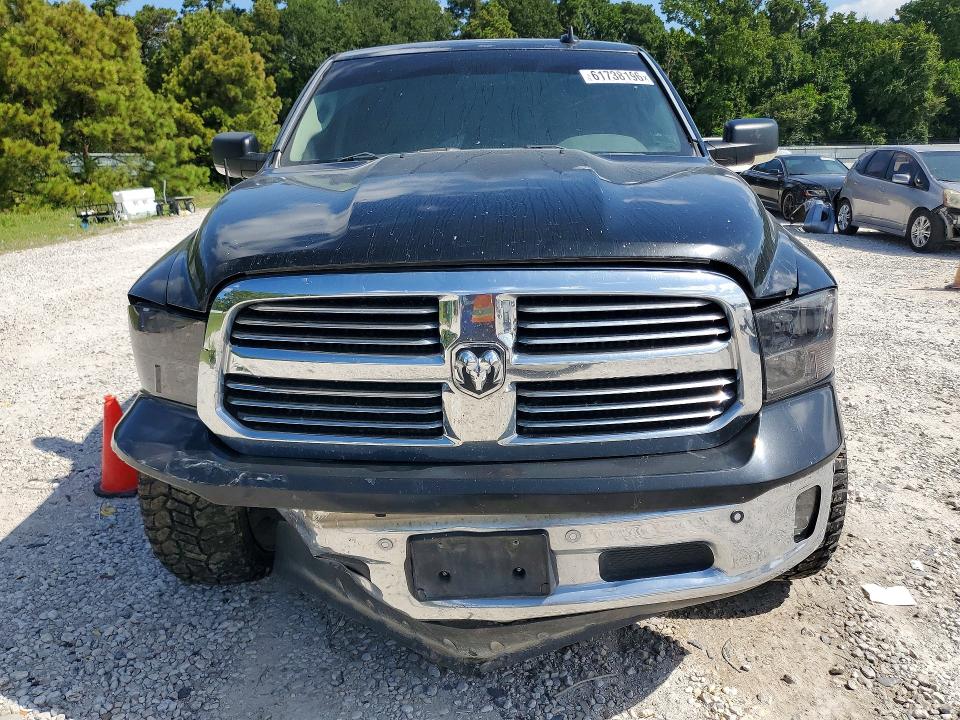 Photo 5 from auction – 2016 RAM 1500 with VIN 3C6RR6LT6GG292417