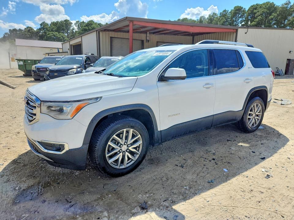 GMC ACADIA 2017 with VIN 1GKKNLLS3HZ202223 - Photo from auction