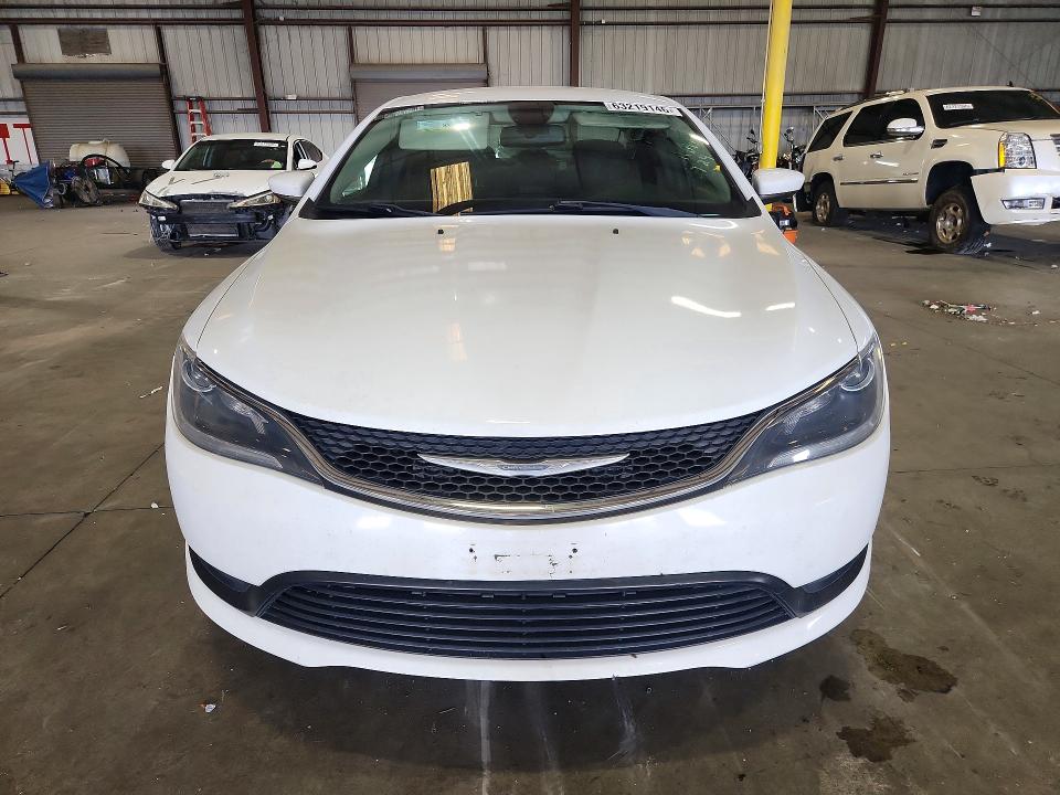 Photo 5 from auction – 2016 CHRYSLER 200 with VIN 1C3CCCFB2GN186723