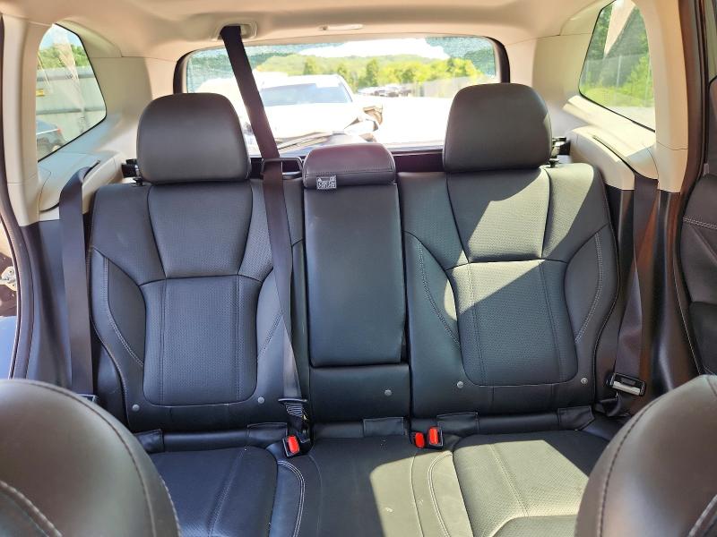 Photo 10 from auction – 2019 SUBARU FORESTER with VIN JF2SKAWC0KH408997