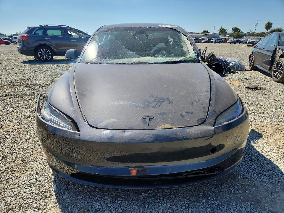 Photo 5 from auction – 2025 TESLA MODEL 3 with VIN 5YJ3E1EA4SF012842