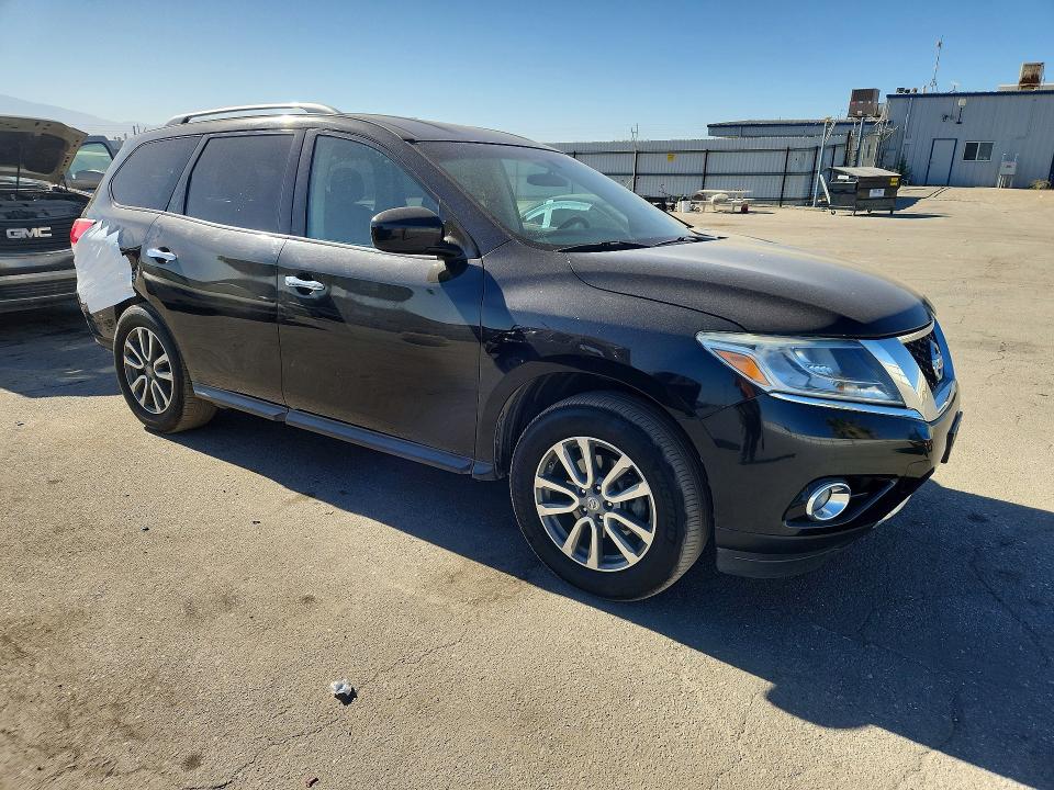 Photo 4 from auction – 2016 NISSAN PATHFINDER with VIN 5N1AR2MM1GC660314