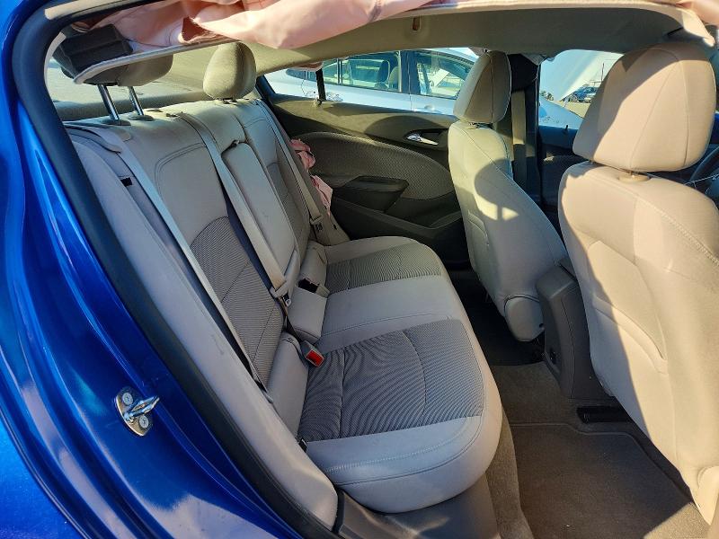 Photo 10 from auction – 2017 CHEVROLET CRUZE with VIN 1G1BE5SM2H7125813