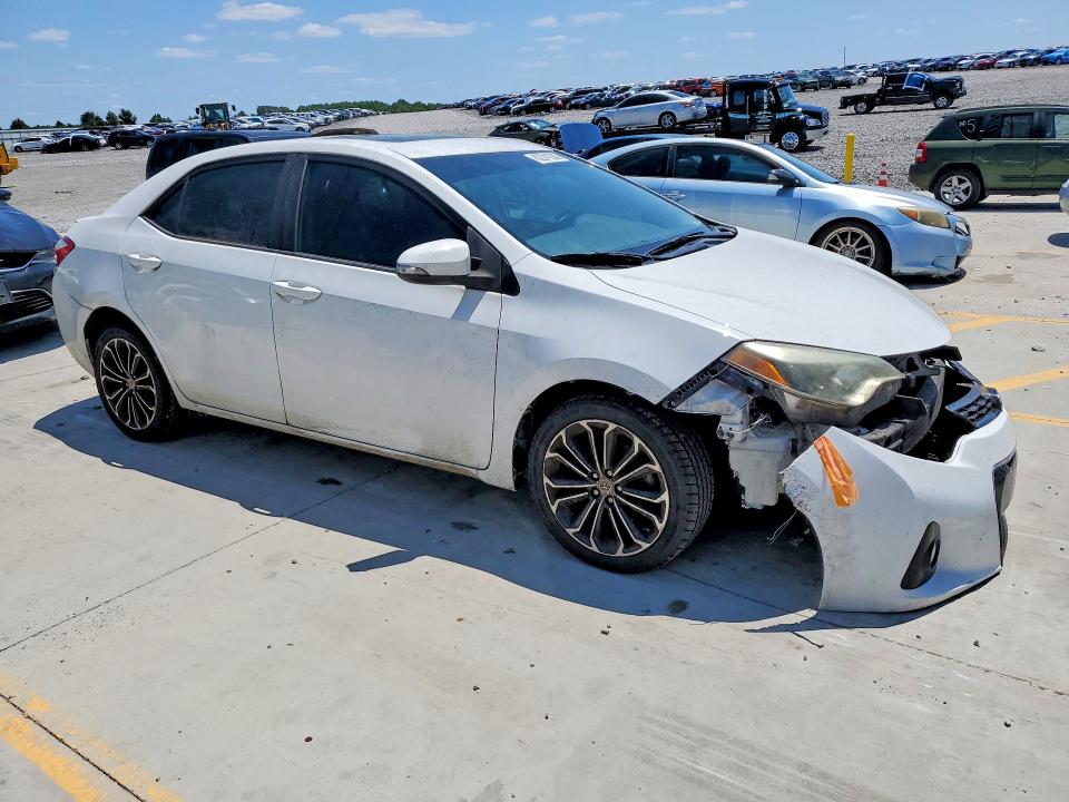 Photo 4 from auction – 2014 TOYOTA COROLLA with VIN 2T1BURHE2EC026887