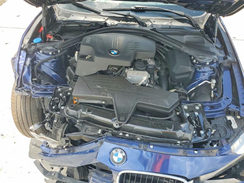 Photo 11 from auction – 2017 BMW 320 with VIN WBA8E5G31HNU43853