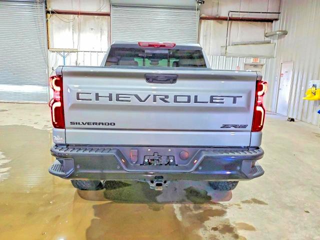 Photo 6 from auction – 2024 CHEVROLET SILVERADO 1500 with VIN 3GCUDHEL2RG137828