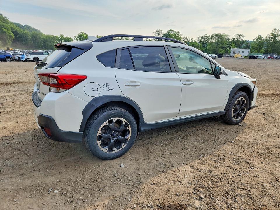Photo 3 from auction – 2021 SUBARU CROSSTREK with VIN JF2GTAEC6M8307695