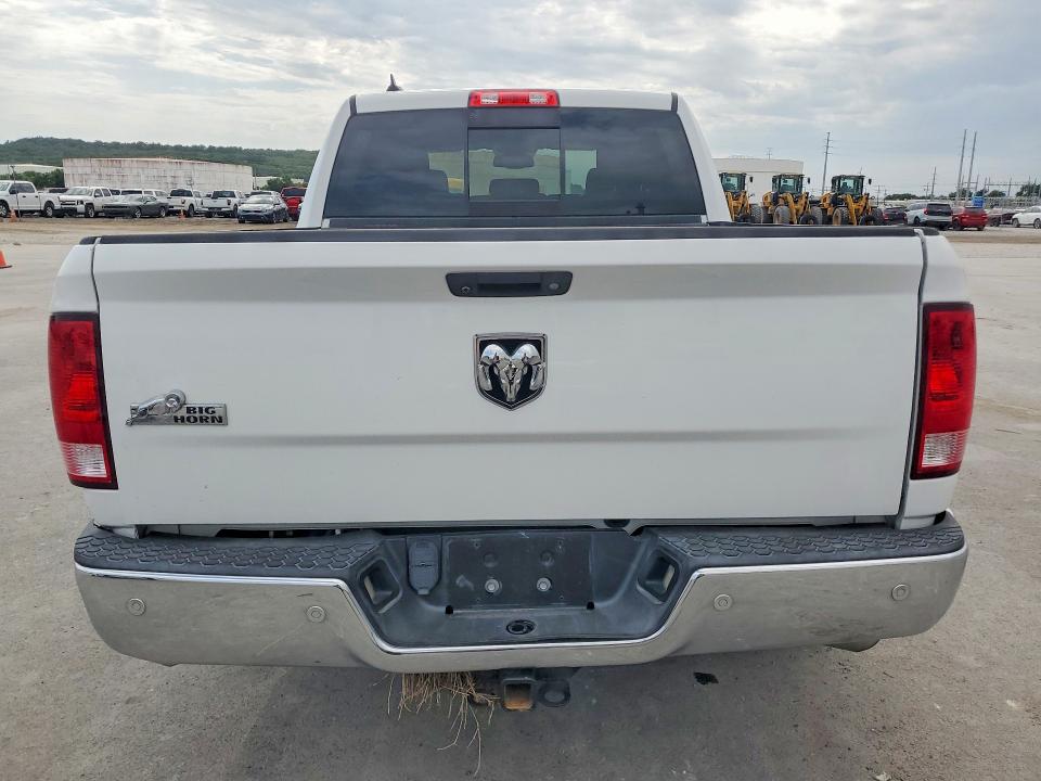 Photo 6 from auction – 2017 RAM 1500 with VIN 1C6RR6LG4HS824924