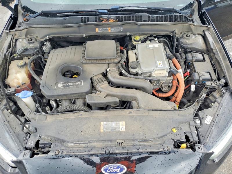 Photo 11 from auction – 2016 FORD FUSION with VIN 3FA6P0LU8GR402708