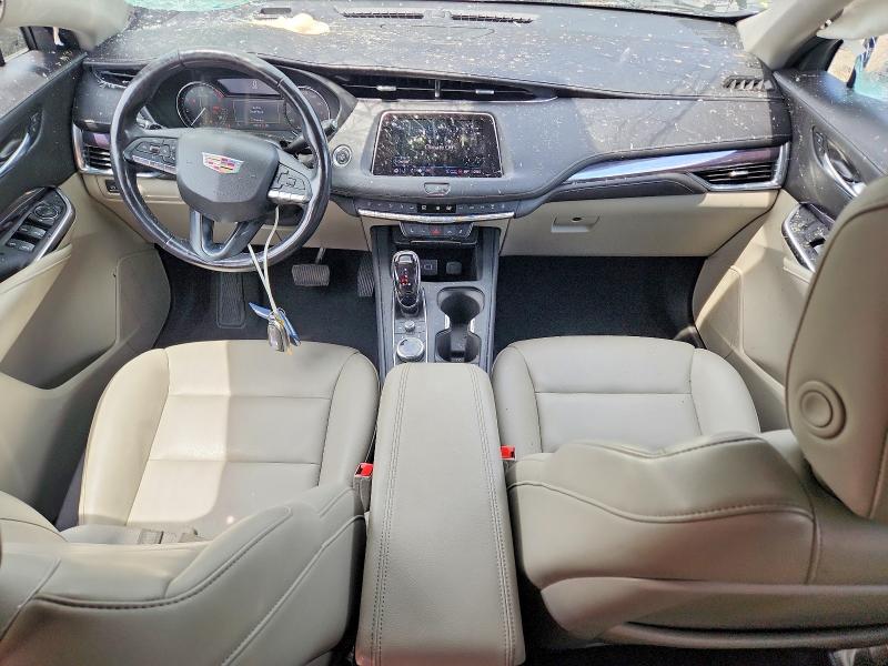 Photo 8 from auction – 2022 CADILLAC XT4 with VIN 1GYFZBR42NF159019
