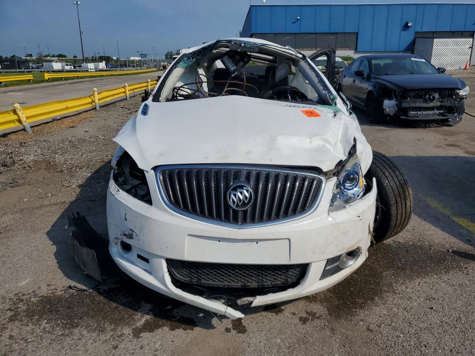 Photo 5 from auction – 2014 BUICK VERANO with VIN 1G4PP5SK5E4152910