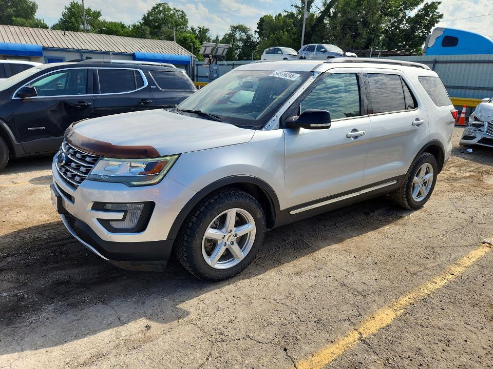 FORD EXPLORER 2017 with VIN 1FM5K8D82HGD03231 - Photo from auction