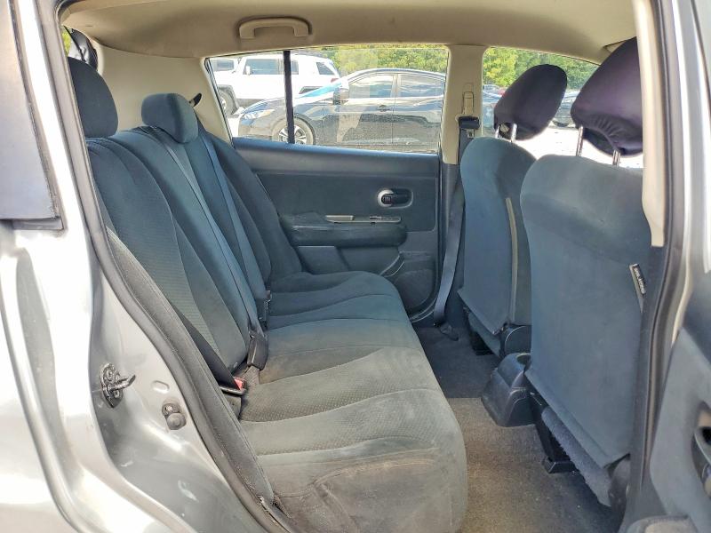 Photo 10 from auction – 2010 NISSAN VERSA with VIN 3N1BC1CP8AL372496