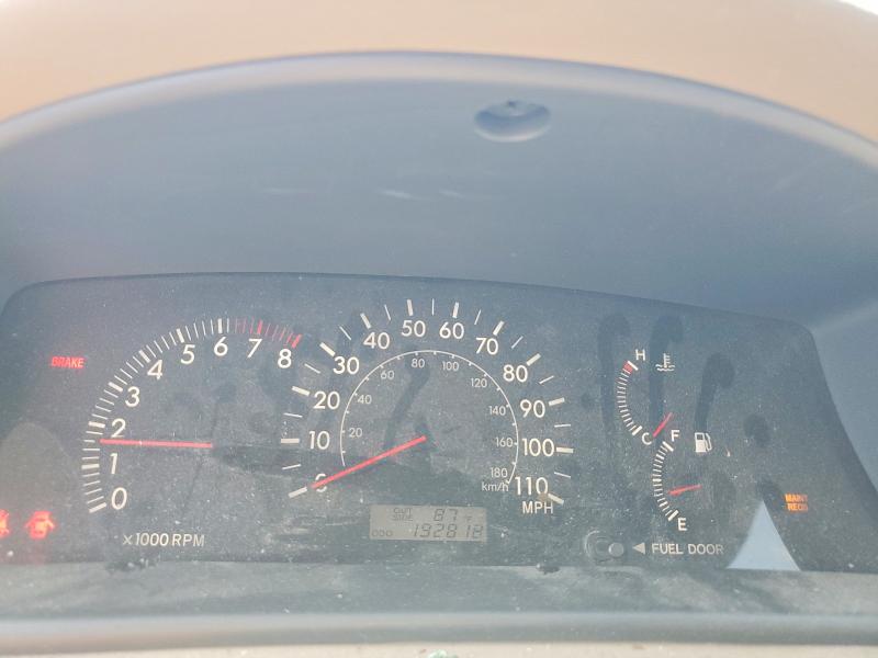 Photo 9 from auction – 2005 TOYOTA COROLLA with VIN 1NXBR32E05Z413878