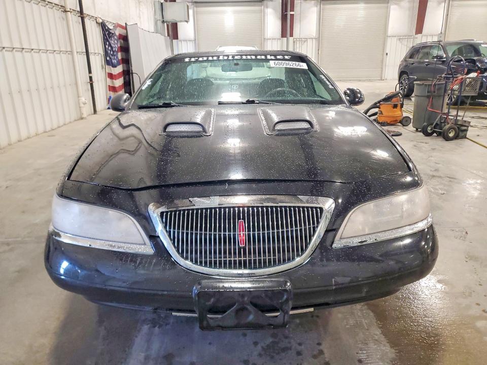 Photo 5 from auction – 1998 LINCOLN MARK VIII with VIN 1LNFM91V2WY635501