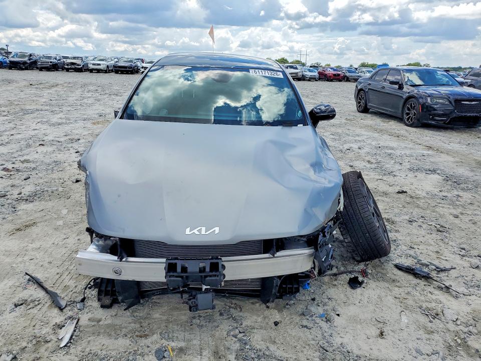 Photo 5 from auction – 2026 KIA K5 with VIN KNAG64J72T5471314