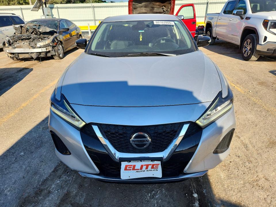 Photo 5 from auction – 2021 NISSAN MAXIMA with VIN 1N4AA6CV6MC514005