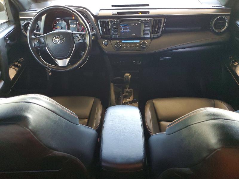 Photo 8 from auction – 2016 TOYOTA RAV4 with VIN JTMJFREV8GD179905