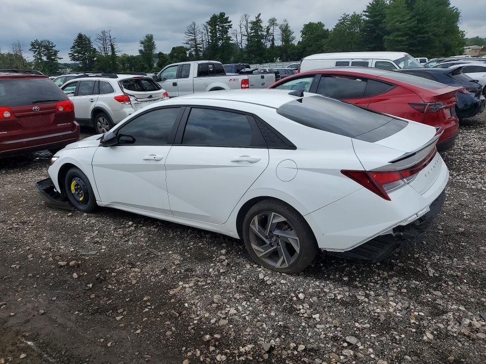 Photo 2 from auction – 2025 HYUNDAI ELANTRA with VIN KMHLM4DG3SU998670