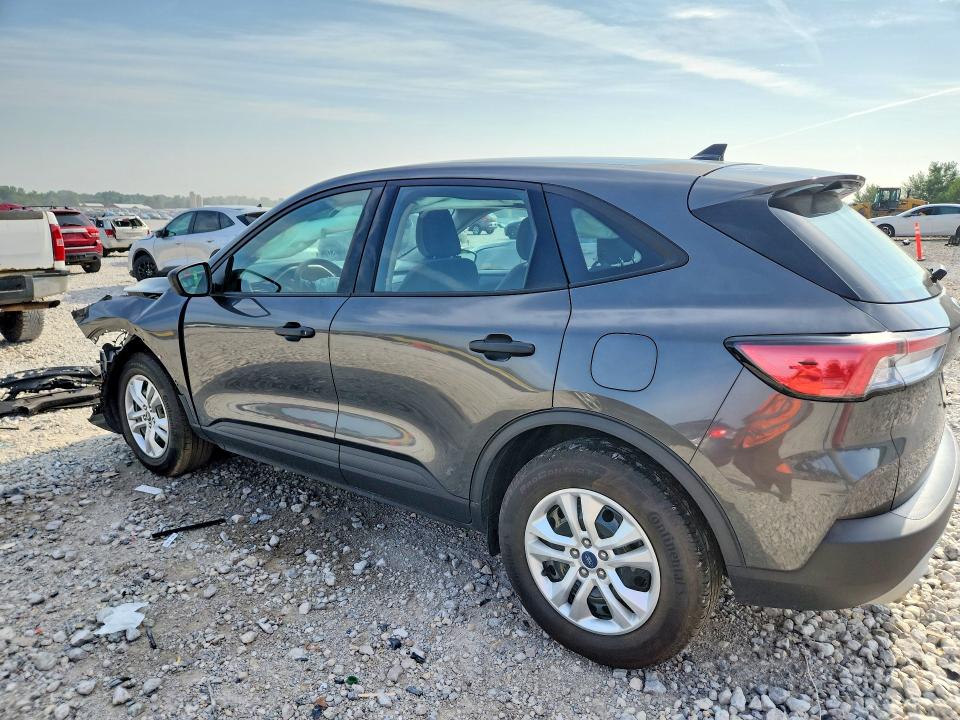 Photo 2 from auction – 2020 FORD ESCAPE with VIN 1FMCU9F61LUA52988