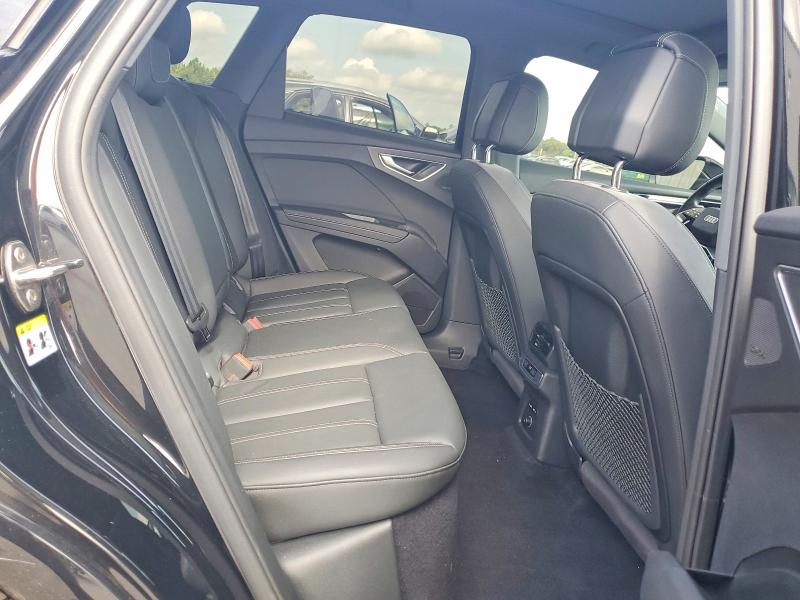 Photo 10 from auction – 2023 AUDI Q4 E-TRON with VIN WA1BCBFZ2PP024622