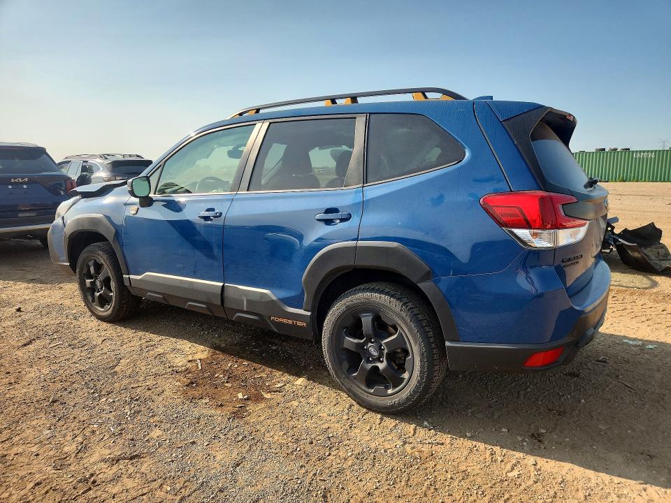 Photo 2 from auction – 2022 SUBARU FORESTER with VIN JF2SKAMC2NH522345