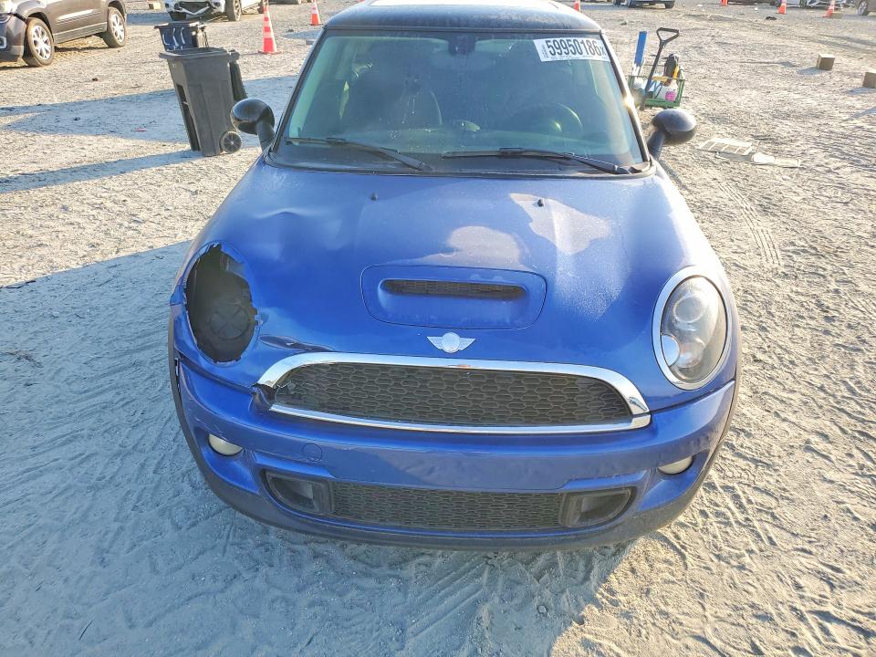 Photo 5 from auction – 2013 MINI COOPER with VIN WMWSV3C50DT390828
