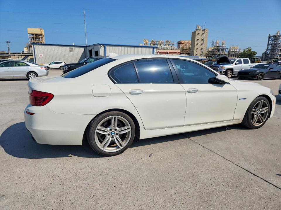 Photo 3 from auction – 2015 BMW 535 with VIN WBA5B1C57FD919098