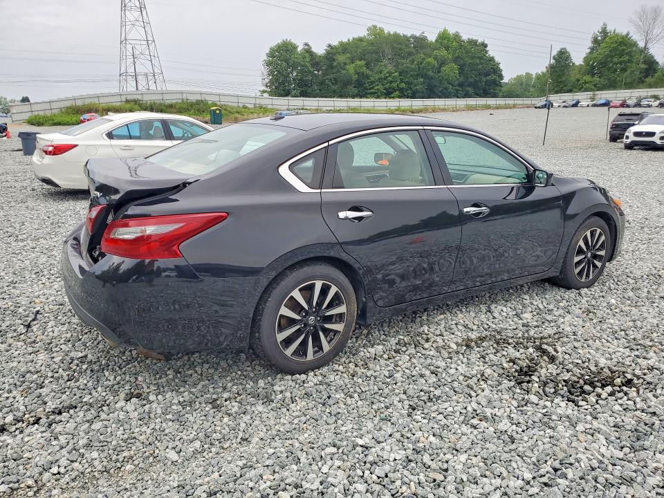 Photo 3 from auction – 2018 NISSAN ALTIMA with VIN 1N4AL3AP6JC162374