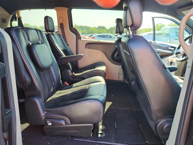 Photo 11 from auction – 2016 DODGE GRAND CARAVAN with VIN 2C4RDGCG8GR369363