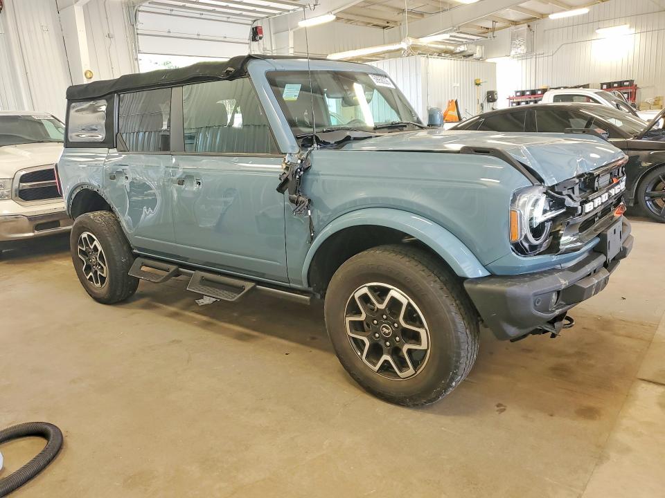 Photo 4 from auction – 2022 FORD BRONCO with VIN 1FMDE5BH3NLB71412
