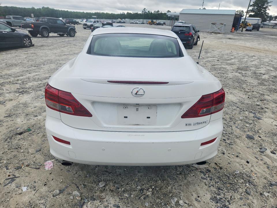Photo 6 from auction – 2015 LEXUS IS with VIN JTHFF2C27F2532455