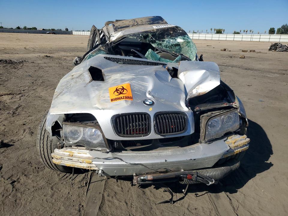Photo 5 from auction – 2001 BMW 325 with VIN WBAAV33431FU76034