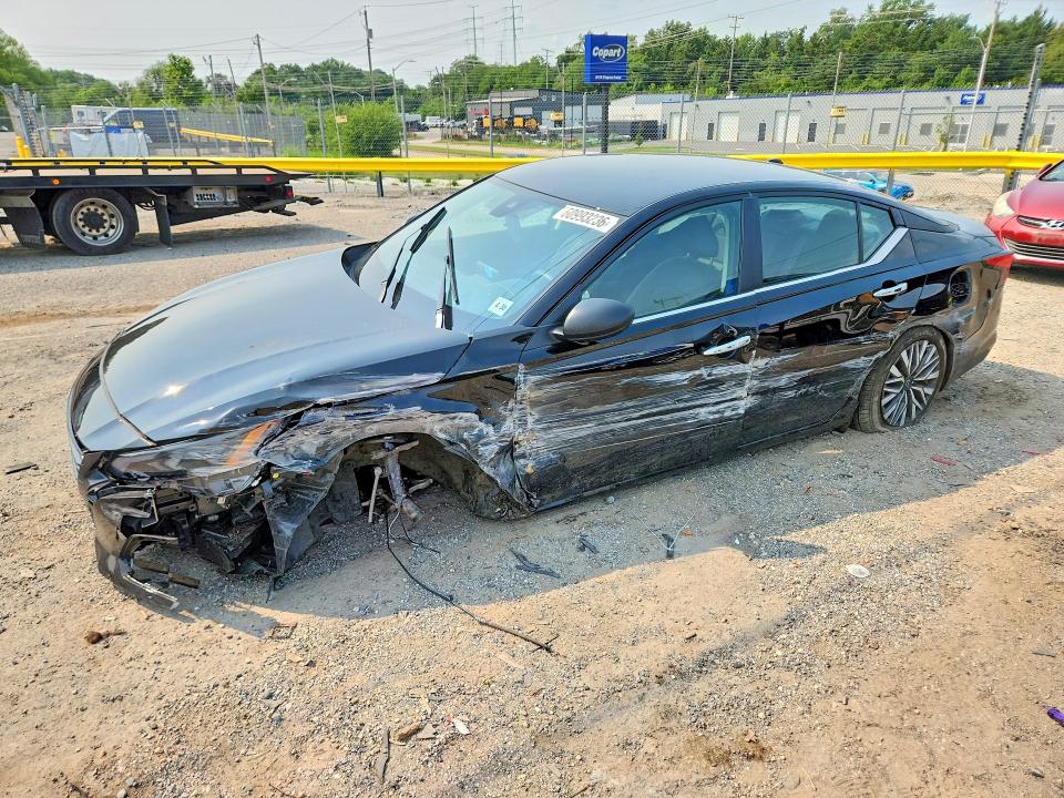 NISSAN ALTIMA 2025 with VIN 1N4BL4DV3SN322558 - Photo from auction