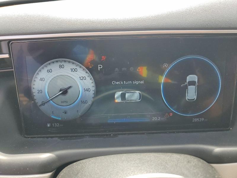 Photo 9 from auction – 2023 HYUNDAI TUCSON with VIN 5NMJFCAE1PH206419