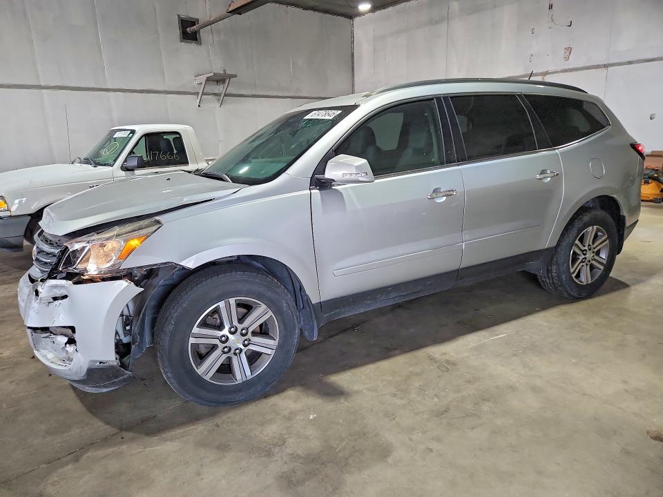 CHEVROLET TRAVERSE 2017 with VIN 1GNKVGKD7HJ313014 - Photo from auction