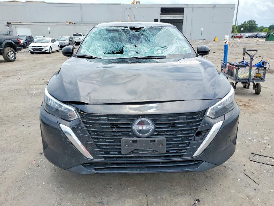 Photo 5 from auction – 2024 NISSAN SENTRA with VIN 3N1AB8CV2RY358324