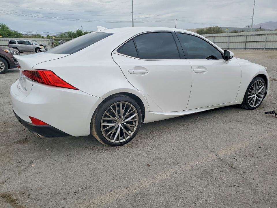 Photo 3 from auction – 2017 LEXUS IS with VIN JTHBA1D2XH5040414