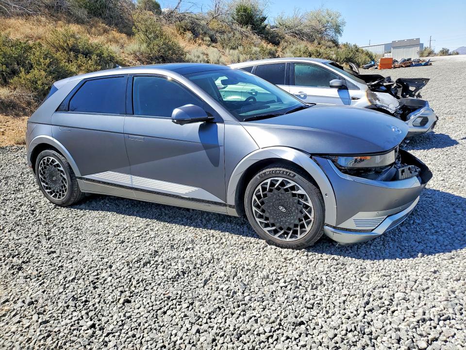 Photo 4 from auction – 2022 HYUNDAI IONIQ 5 with VIN KM8KRDAF9NU102028