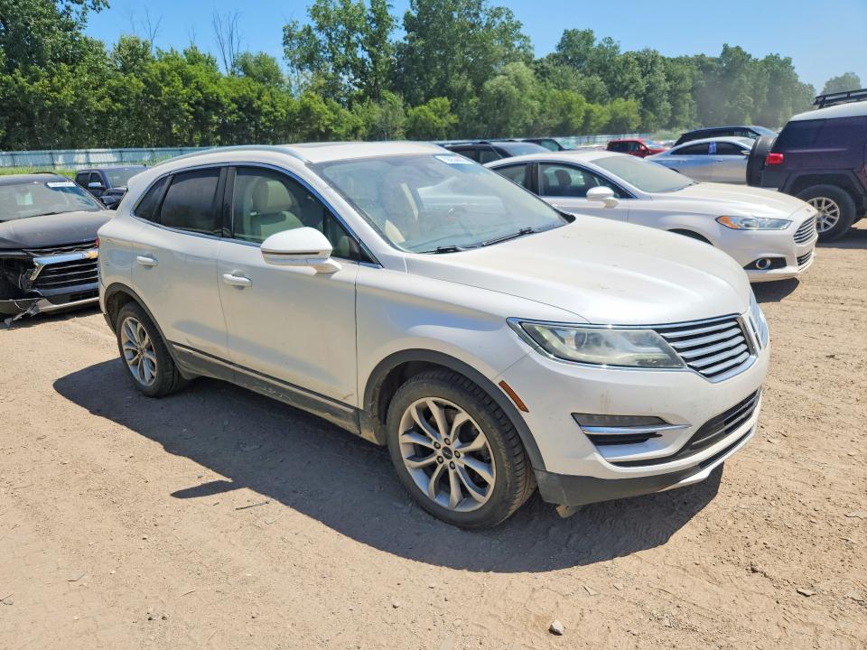 صورة رقم 4 من المزاد - 2016 LINCOLN MKC مع VIN 5LMCJ2C94GUJ21576