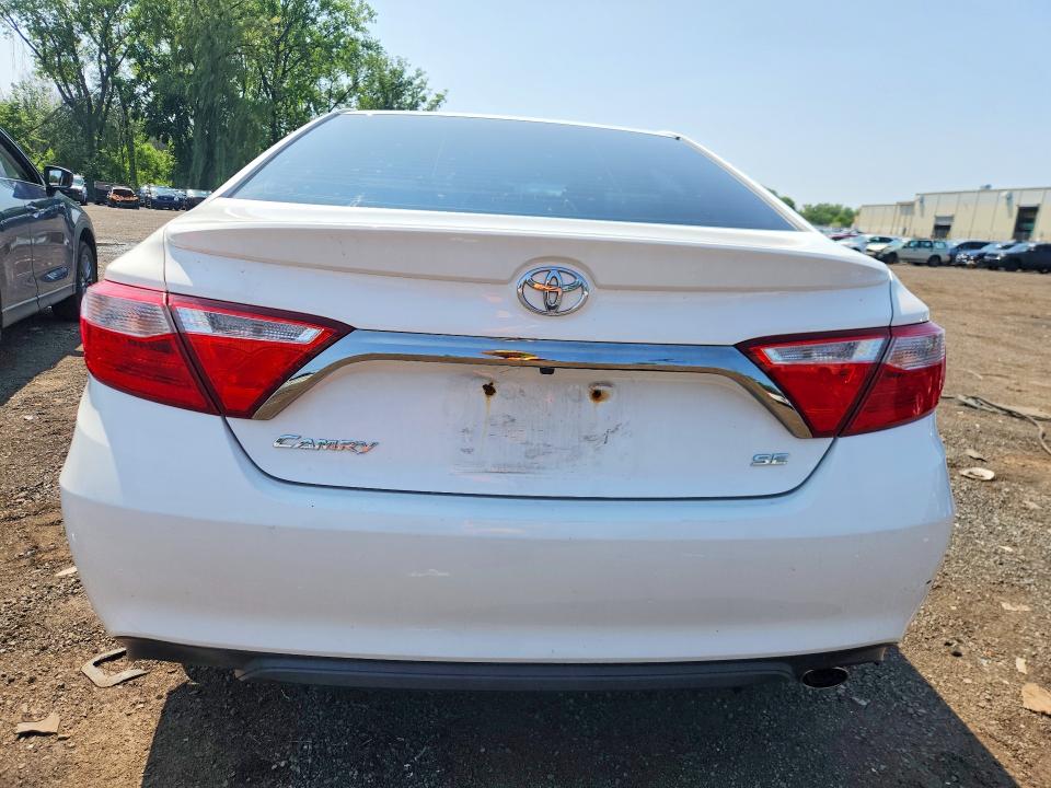 Photo 6 from auction – 2017 TOYOTA CAMRY with VIN 4T1BF1FK0HU324104