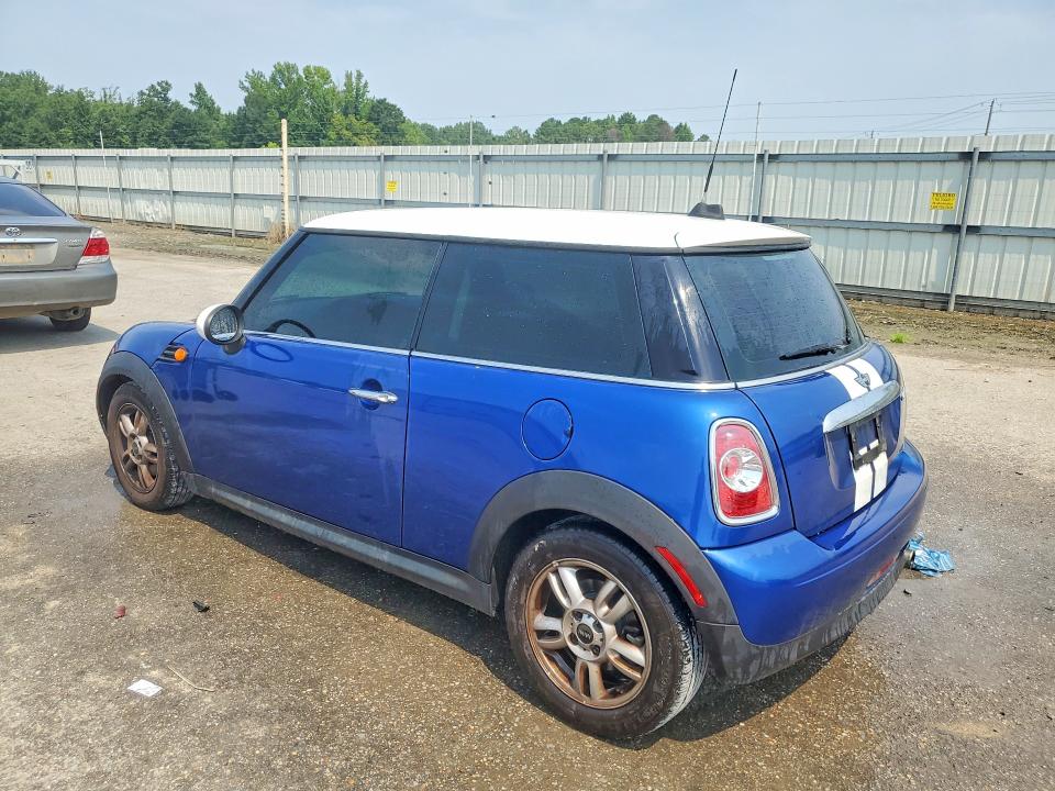 Photo 2 from auction – 2013 MINI COOPER with VIN WMWSU3C50DT684099