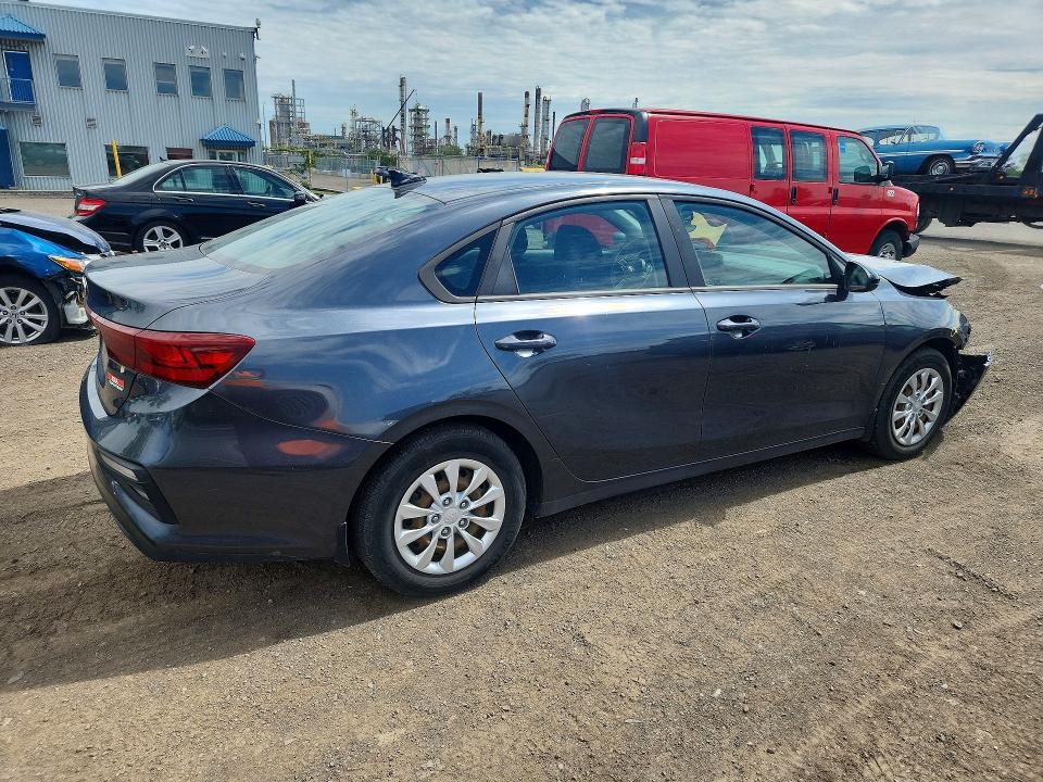 Photo 3 from auction – 2020 KIA FORTE with VIN 3KPF24AD5LE218136